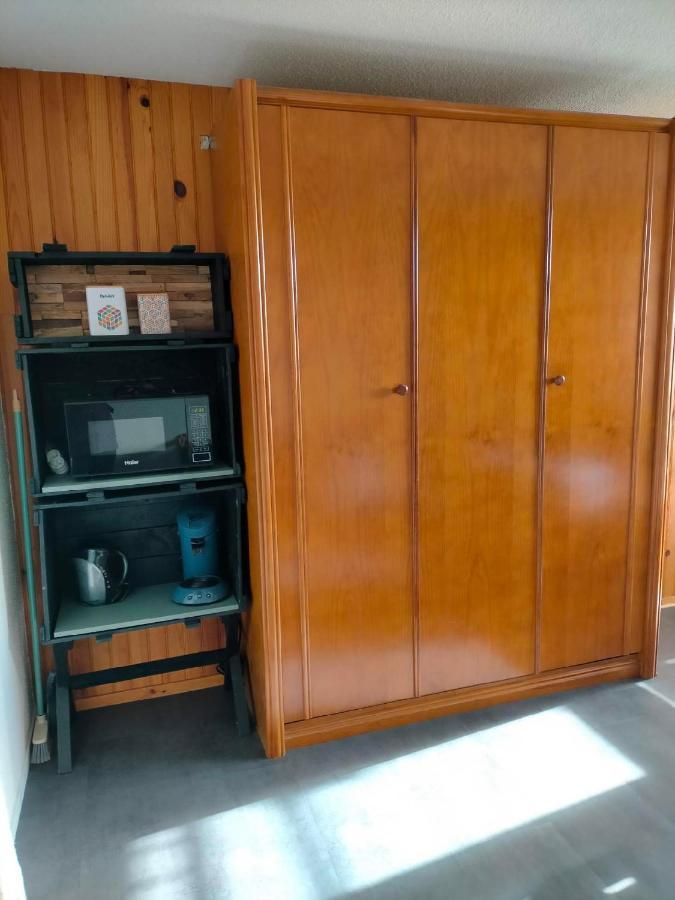 Apartment Situe En Plein Centre A Deux Pas Des Pistes. Besse-et-Saint-Anastaise